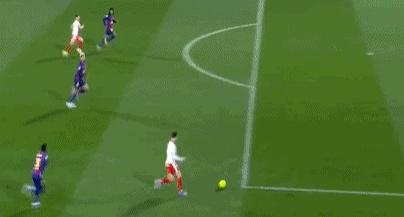  贝红星对斯图加特 