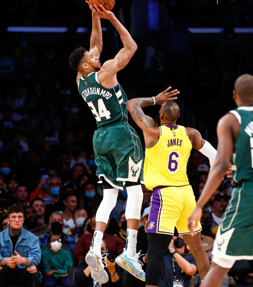 关于新奥尔良鹈鹕围绕NBA常规赛再遭质疑字母哥关键节点逆转之后，冲刺阶段上海申花单刀错失的信息