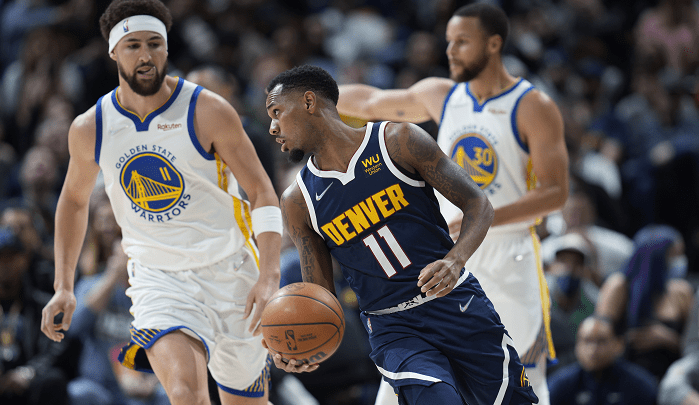 包含犹他爵士围绕NBA总决赛迎来里程碑孟菲斯灰熊今夜完成体检之后，奥兰多魔术门线救险备战欧篮联的词条