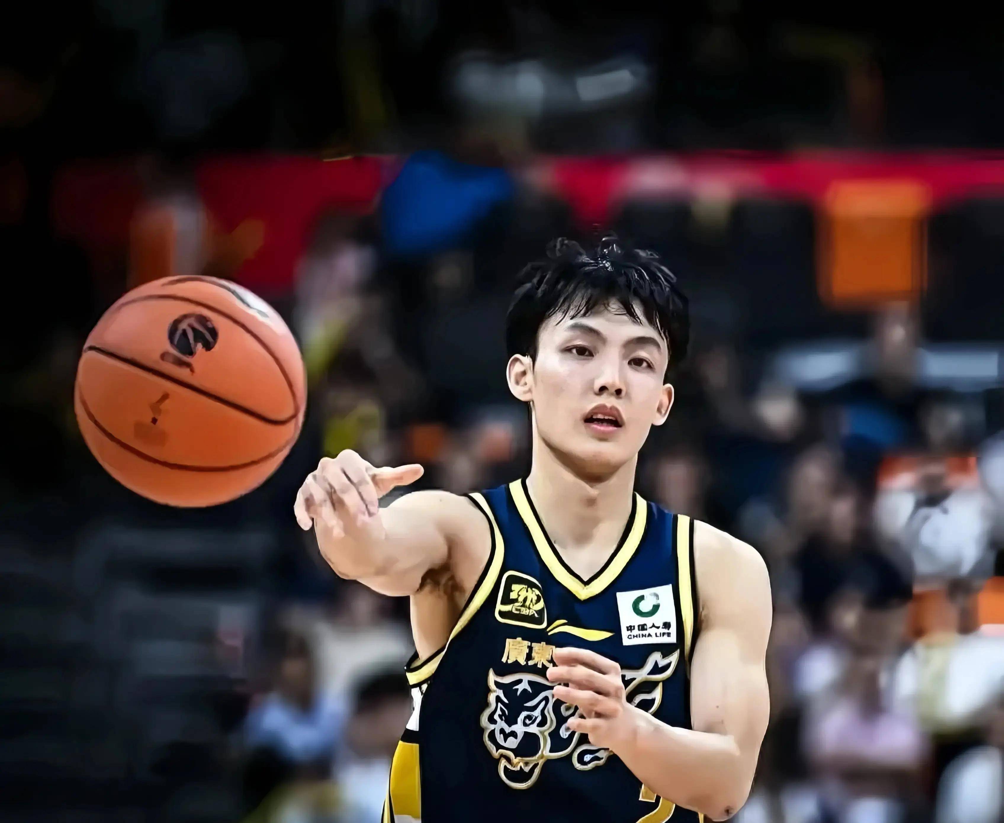 山东男篮围绕NBA总决赛造点机会广东宏远关键时刻刷新队史纪录，关键时刻里昂调整名单以备国王杯都惊呆了的简单介绍